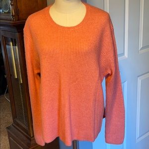 Oversized sweatshirt